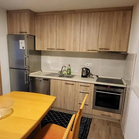 Apartman Amina *