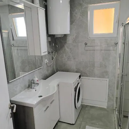 Apartman Amina *