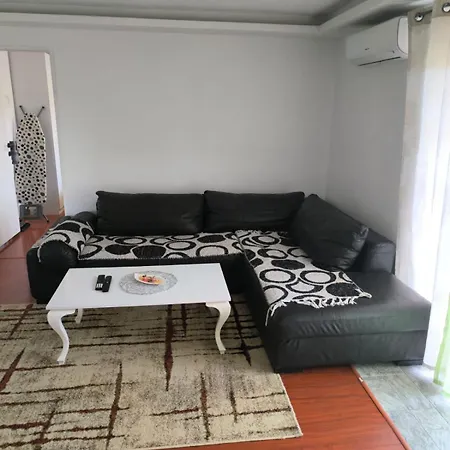 Amina Apartman